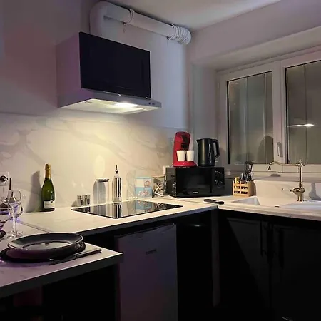 Red Love-room / Balneo & ! 公寓 Souppes-sur-Loing
